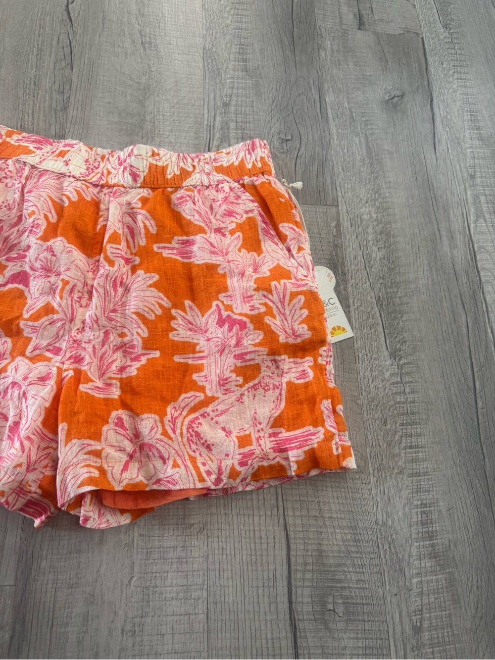 C&C California Orange & Pink Tropical Pull-On High Waist Shorts - Picture 4 of 6